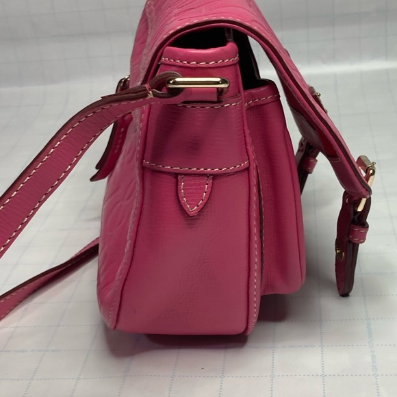 Dooney & Bourke Retro Embossed Pink Safari Crossbody Purse Shoulder Bag - Picture 11 of 16
